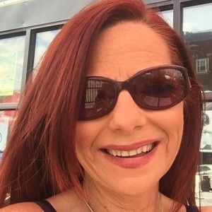 Meet your Posher, Teresa